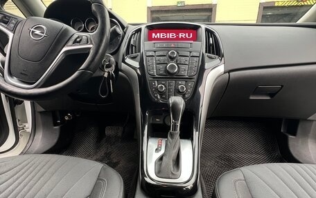 Opel Astra J, 2015 год, 870 000 рублей, 7 фотография