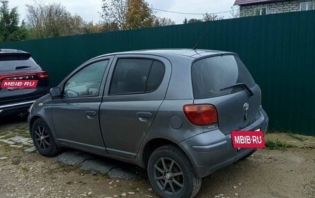Toyota Yaris I рестайлинг, 2004 год, 365 000 рублей, 2 фотография