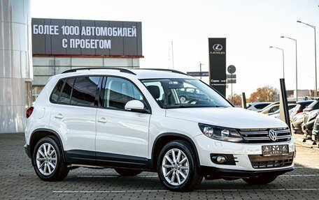 Volkswagen Tiguan I, 2012 год, 995 000 рублей, 3 фотография