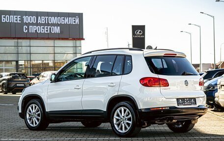 Volkswagen Tiguan I, 2012 год, 995 000 рублей, 4 фотография