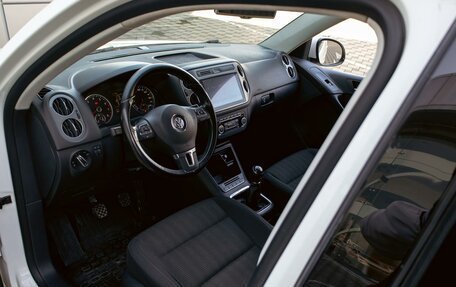 Volkswagen Tiguan I, 2012 год, 995 000 рублей, 13 фотография