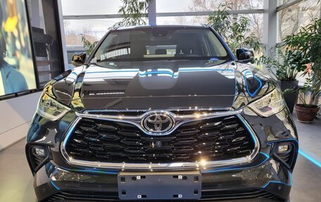 Toyota Highlander, 2025 год, 6 120 000 рублей, 2 фотография