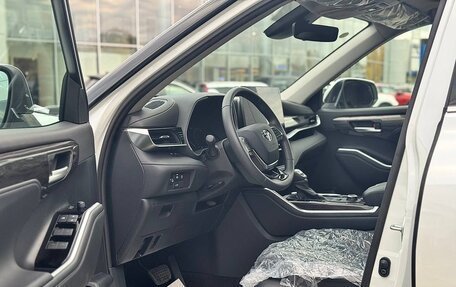 Toyota Highlander, 2025 год, 6 120 000 рублей, 15 фотография