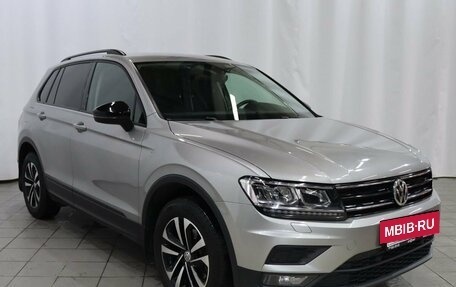 Volkswagen Tiguan II, 2019 год, 2 345 000 рублей, 3 фотография