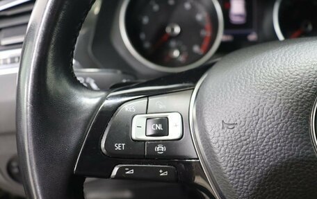 Volkswagen Tiguan II, 2019 год, 2 345 000 рублей, 15 фотография