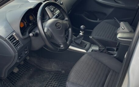 Toyota Corolla, 2008 год, 740 000 рублей, 10 фотография