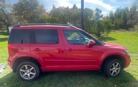 Skoda Yeti I рестайлинг, 2014 год, 1 250 000 рублей, 2 фотография