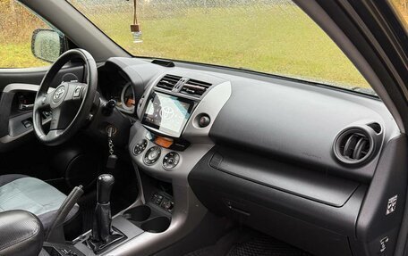 Toyota RAV4, 2006 год, 950 000 рублей, 3 фотография