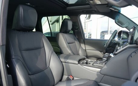 Toyota Land Cruiser, 2024 год, 13 900 000 рублей, 23 фотография