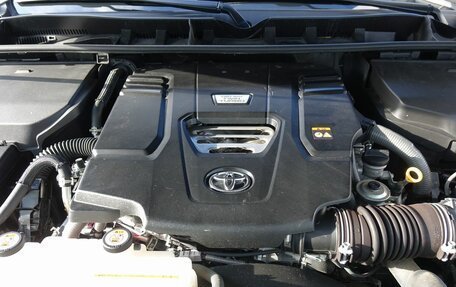 Toyota Land Cruiser, 2024 год, 13 900 000 рублей, 26 фотография