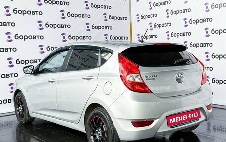 Hyundai Solaris II рестайлинг, 2013 год, 1 050 000 рублей, 4 фотография