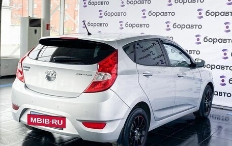 Hyundai Solaris II рестайлинг, 2013 год, 1 050 000 рублей, 3 фотография