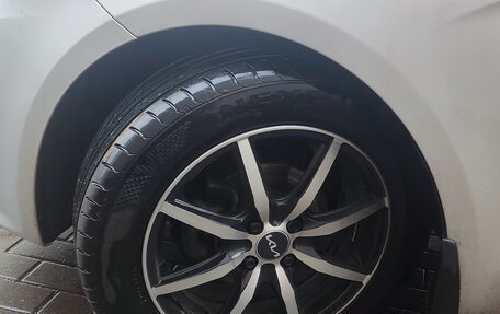 KIA Rio III рестайлинг, 2017 год, 990 000 рублей, 5 фотография