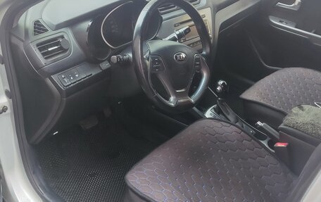 KIA Rio III рестайлинг, 2017 год, 990 000 рублей, 12 фотография