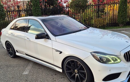 Mercedes-Benz E-Класс, 2013 год, 1 950 000 рублей, 4 фотография