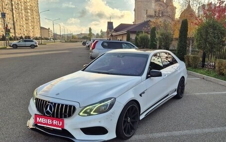 Mercedes-Benz E-Класс, 2013 год, 1 950 000 рублей, 14 фотография