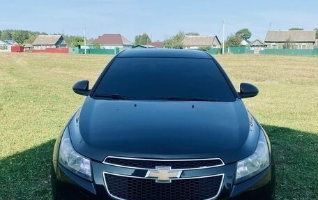 Chevrolet Cruze II, 2010 год, 650 000 рублей, 1 фотография