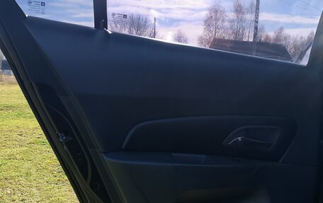 Chevrolet Cruze II, 2010 год, 650 000 рублей, 9 фотография