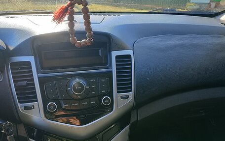 Chevrolet Cruze II, 2010 год, 650 000 рублей, 12 фотография