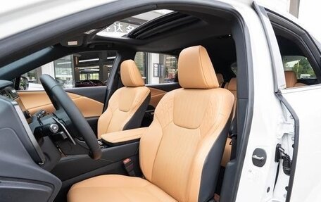 Lexus RX IV рестайлинг, 2025 год, 6 150 000 рублей, 5 фотография