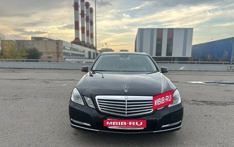 Mercedes-Benz E-Класс, 2010 год, 1 400 000 рублей, 3 фотография