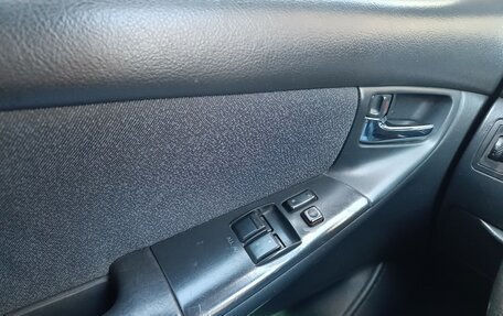 Toyota Corolla, 2003 год, 675 000 рублей, 3 фотография