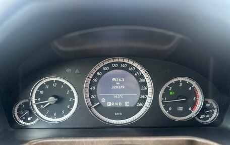 Mercedes-Benz E-Класс, 2010 год, 1 400 000 рублей, 15 фотография