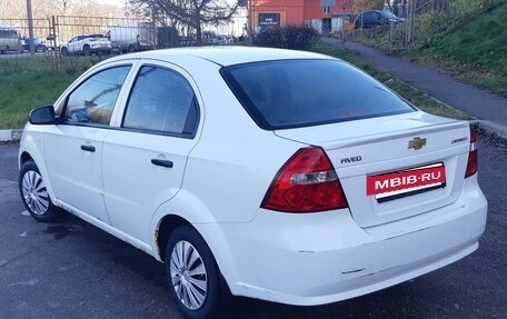 Chevrolet Aveo III, 2010 год, 285 000 рублей, 3 фотография