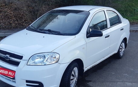 Chevrolet Aveo III, 2010 год, 285 000 рублей, 2 фотография