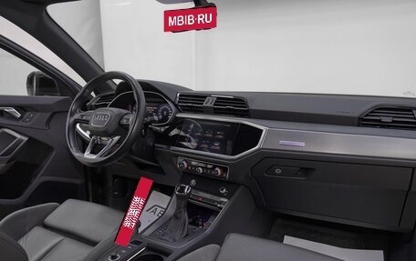 Audi Q3, 2019 год, 2 599 000 рублей, 10 фотография