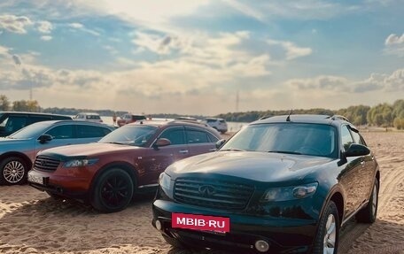 Infiniti FX I, 2003 год, 900 000 рублей, 8 фотография