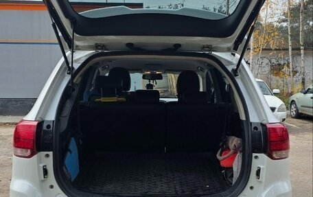 Mitsubishi Outlander III рестайлинг 3, 2019 год, 2 550 000 рублей, 6 фотография