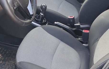 Hyundai Solaris II рестайлинг, 2014 год, 830 000 рублей, 8 фотография