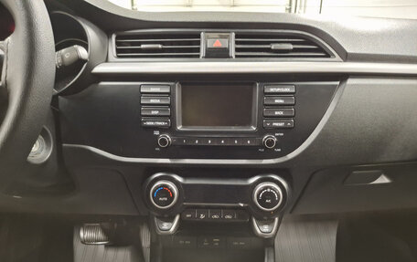 KIA Rio IV, 2019 год, 1 649 000 рублей, 15 фотография