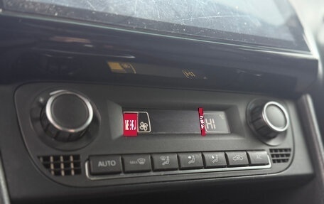 Volkswagen Polo VI (EU Market), 2012 год, 649 000 рублей, 24 фотография