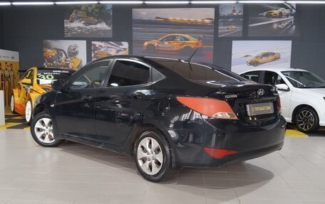 Hyundai Solaris II рестайлинг, 2015 год, 550 000 рублей, 3 фотография