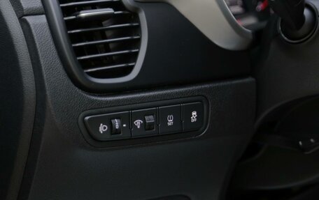 KIA Rio IV, 2022 год, 1 799 000 рублей, 10 фотография