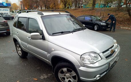 Chevrolet Niva I рестайлинг, 2011 год, 399 000 рублей, 7 фотография