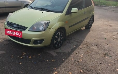 Ford Fiesta, 2007 год, 370 000 рублей, 2 фотография
