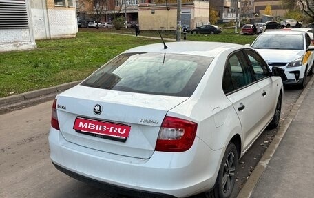 Skoda Rapid I, 2014 год, 900 000 рублей, 3 фотография