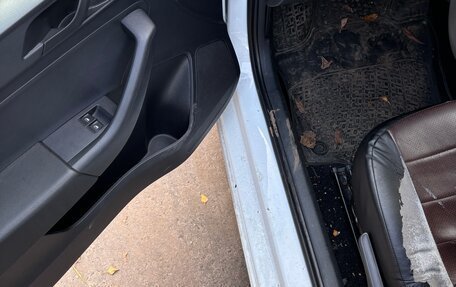 Skoda Rapid I, 2014 год, 900 000 рублей, 17 фотография