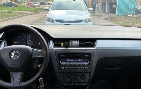 Skoda Rapid I, 2014 год, 900 000 рублей, 23 фотография