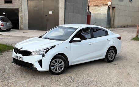KIA Rio IV, 2020 год, 1 100 000 рублей, 10 фотография