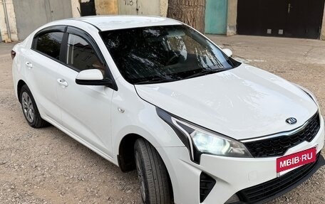 KIA Rio IV, 2020 год, 1 100 000 рублей, 3 фотография