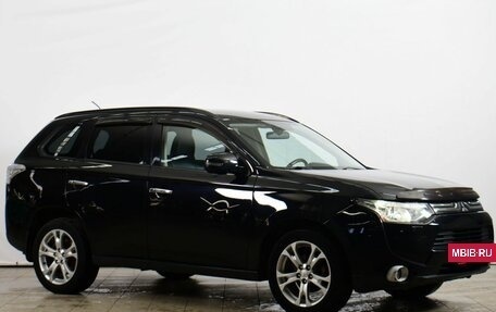 Mitsubishi Outlander III рестайлинг 3, 2012 год, 1 149 000 рублей, 3 фотография