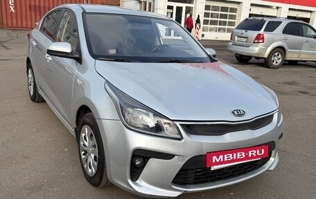 KIA Rio IV, 2017 год, 1 030 000 рублей, 2 фотография