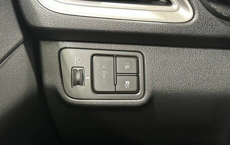 Hyundai Solaris II рестайлинг, 2019 год, 1 499 900 рублей, 16 фотография