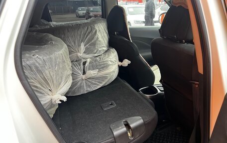 Nissan Juke II, 2011 год, 920 000 рублей, 11 фотография