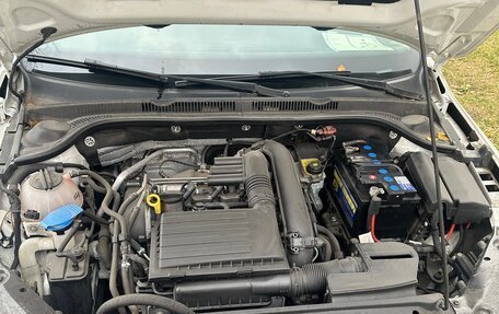 Volkswagen Jetta VI, 2016 год, 1 799 000 рублей, 12 фотография