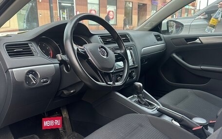 Volkswagen Jetta VI, 2016 год, 1 799 000 рублей, 5 фотография